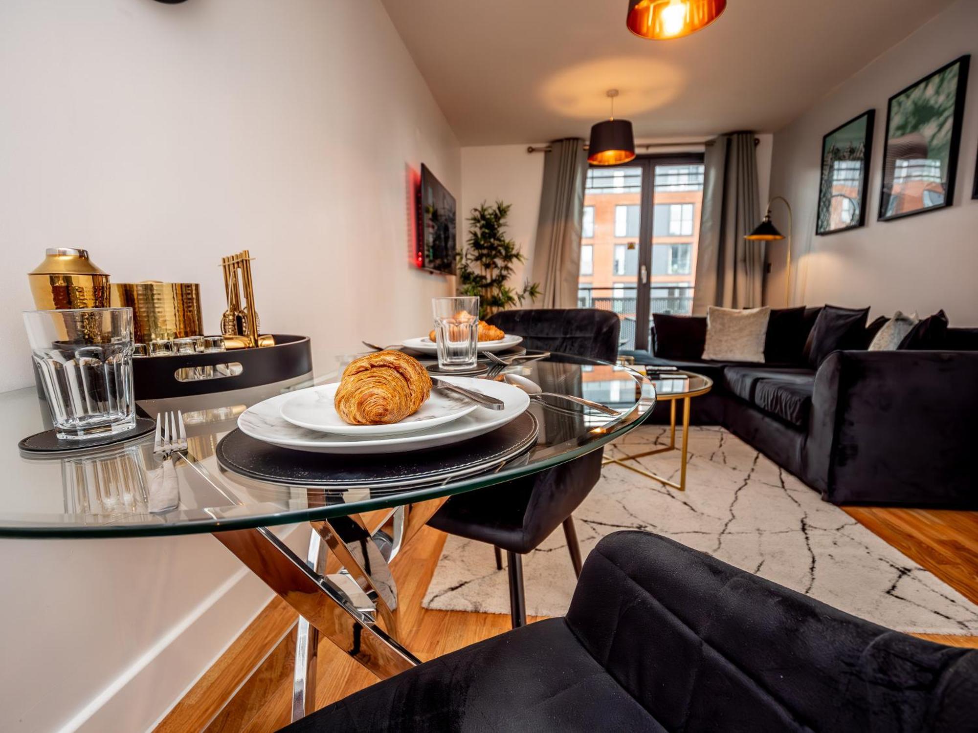 Amazing New Arcadian Centre - 1Bdr - Balcony & Parking Apartment Birmingham Ngoại thất bức ảnh