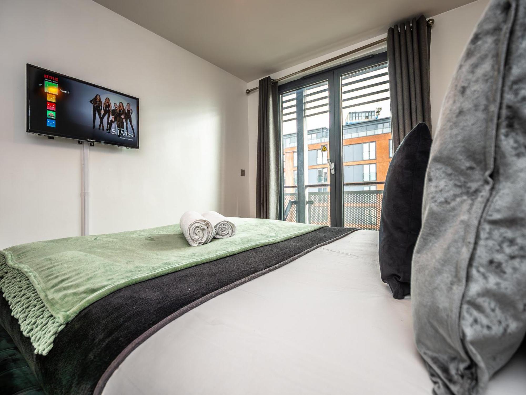 Amazing New Arcadian Centre - 1Bdr - Balcony & Parking Apartment Birmingham Ngoại thất bức ảnh