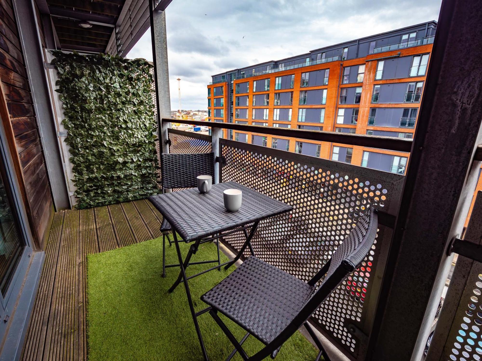 Amazing New Arcadian Centre - 1Bdr - Balcony & Parking Apartment Birmingham Ngoại thất bức ảnh